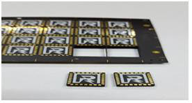 파워리퍼블릭이 개발한 자기공진방식 무선전력 송신용 반도체 칩.