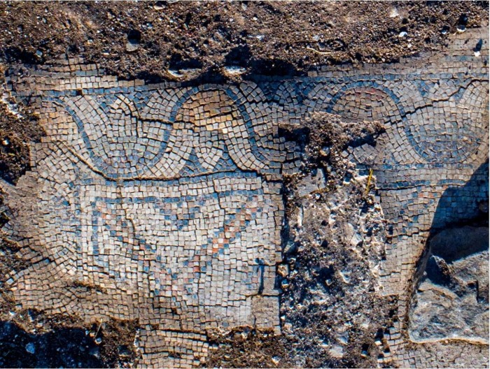 고대 교회의 모자이크 바닥(제공:이스라엘 문화재 관리국)