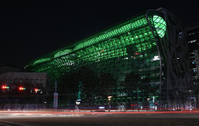 서울시청 녹색점등(제공:서울시)