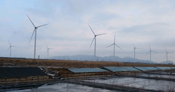 신청인들의 마을에서 보이는 풍력발전기 사진